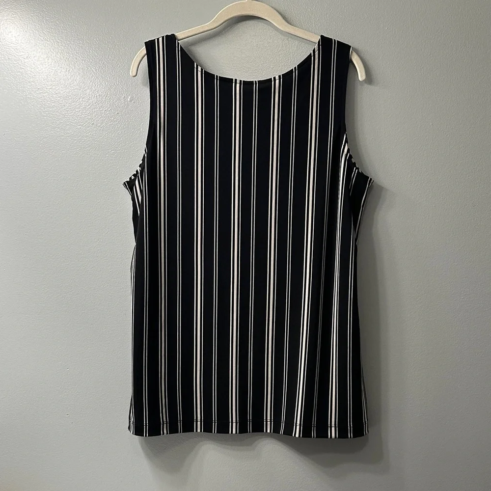 Susan Graver Black and White Reversible Tank Top - Picture 3 of 4